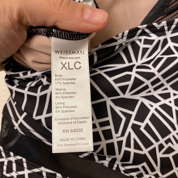 WEISSMAN Dance Costume biketard acro Radioactive
11828 Black white child- XLC - Picture 8 of 11